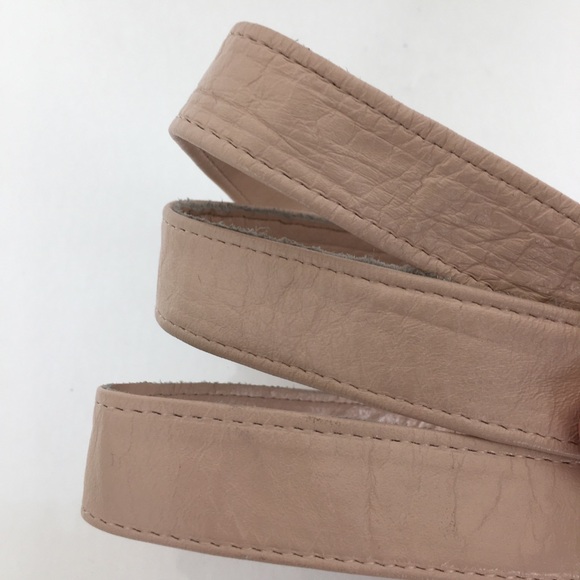 Vintage Alexis Kirk Thin Blush Pink Leather Belt Large Gold Buckle - Picture 9 of 12